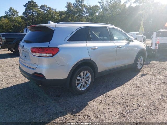 2018 KIA SORENTO 2.4L LX 4
