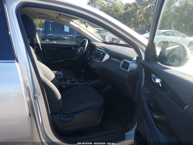 2018 KIA SORENTO 2.4L LX 5