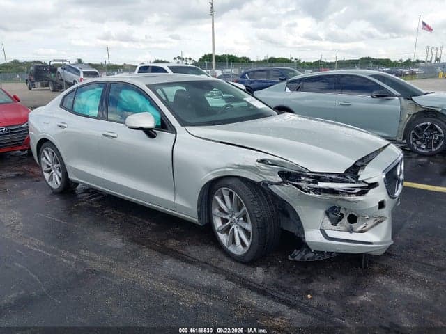 2020 VOLVO S60 T5 MOMENTUM