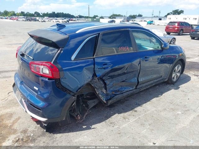 2019 KIA NIRO LX 4