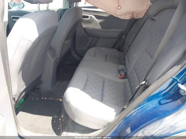 2019 KIA NIRO LX 8