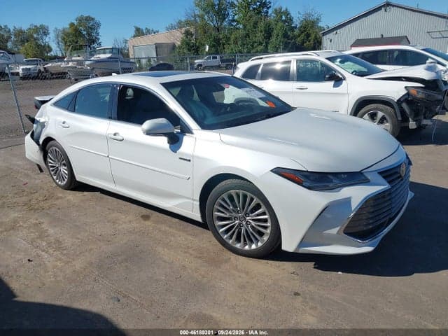 2019 TOYOTA AVALON HYBRID LIMITED