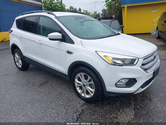 2018 FORD ESCAPE SE 1