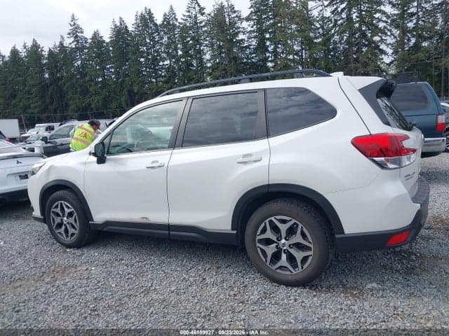 2022 SUBARU FORESTER PREMIUM 14