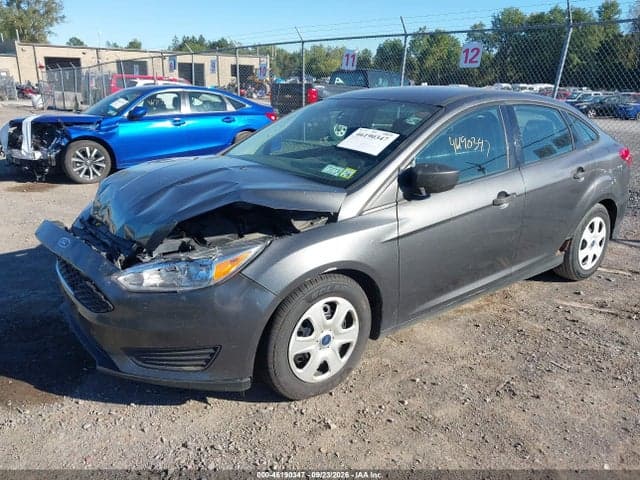 2018 FORD FOCUS S 2