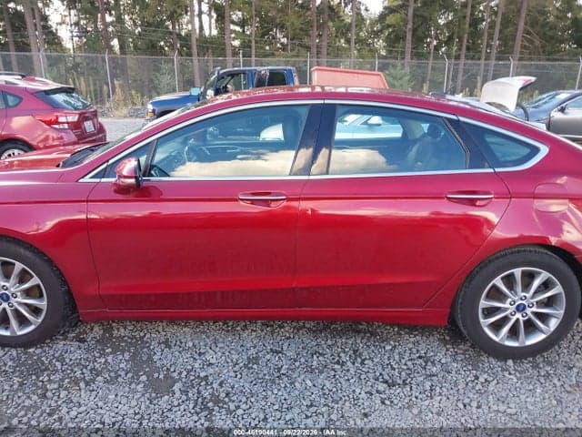 2017 FORD FUSION SE 15