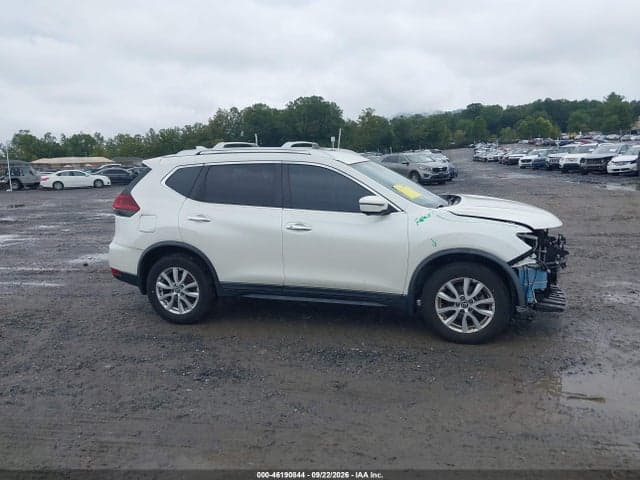 2018 NISSAN ROGUE SV 13