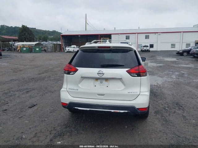 2018 NISSAN ROGUE SV 16