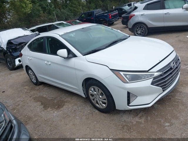 2019 HYUNDAI ELANTRA SE 1