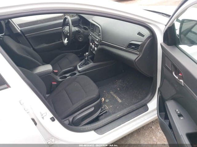 2019 HYUNDAI ELANTRA SE 5