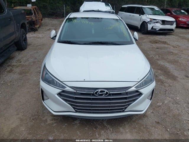 2019 HYUNDAI ELANTRA SE 6