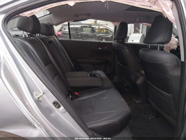 2017 HONDA ACCORD EX-L 8