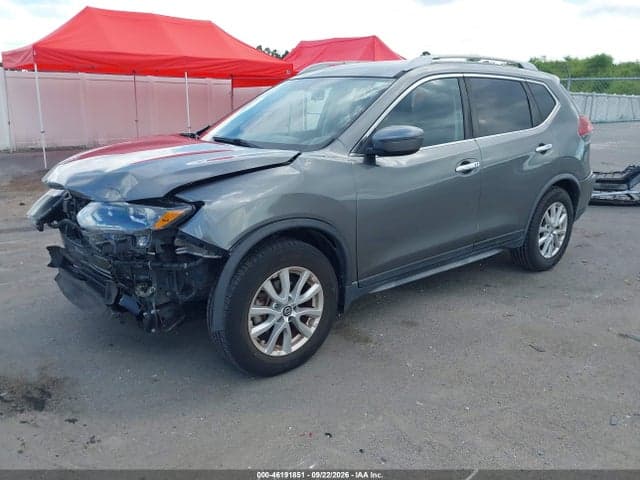 2018 NISSAN ROGUE SV 2