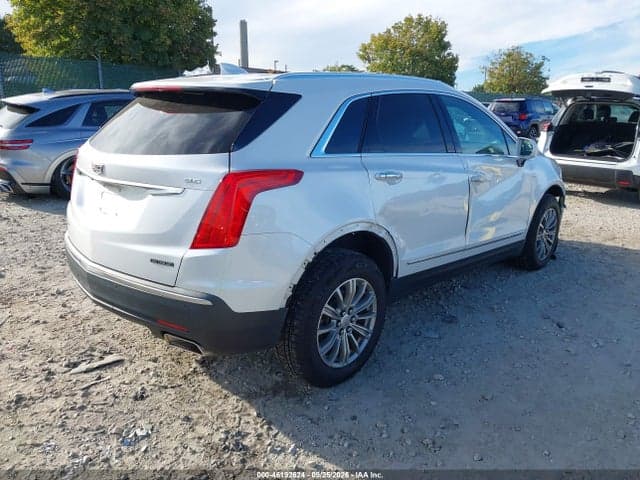 2017 CADILLAC XT5 LUXURY 4