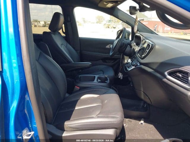 2026 CHRYSLER PACIFICA SELECT 5