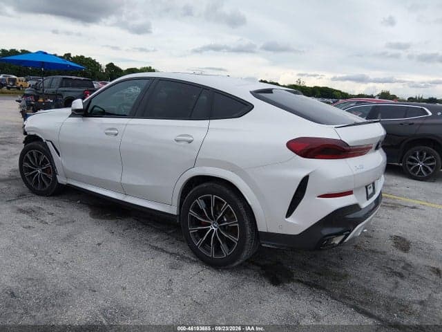 2027 BMW X6 3