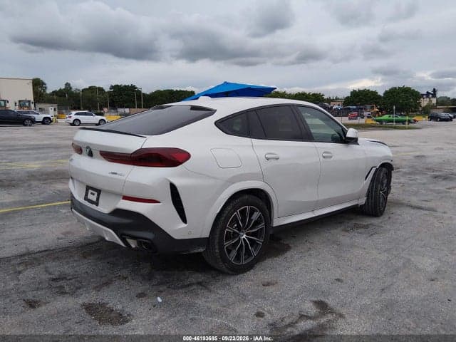 2027 BMW X6 4