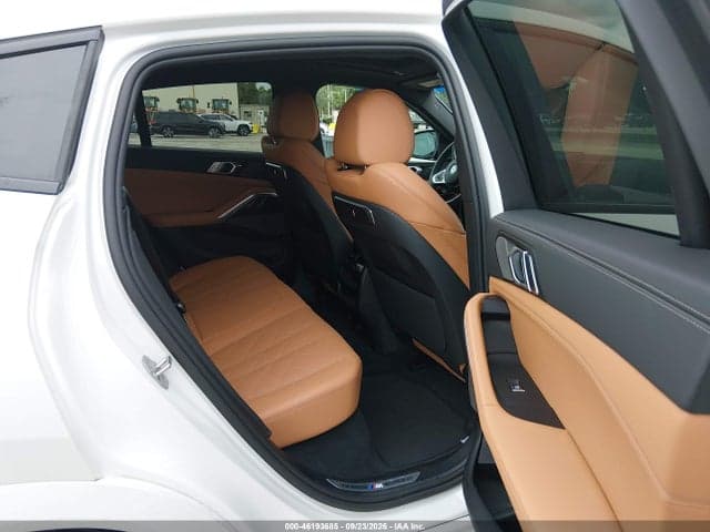 2027 BMW X6 8
