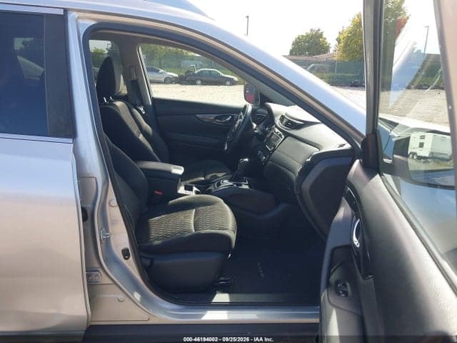 2018 NISSAN ROGUE SV 5