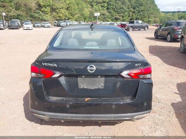 2021 NISSAN VERSA SV XTRONIC CVT 16