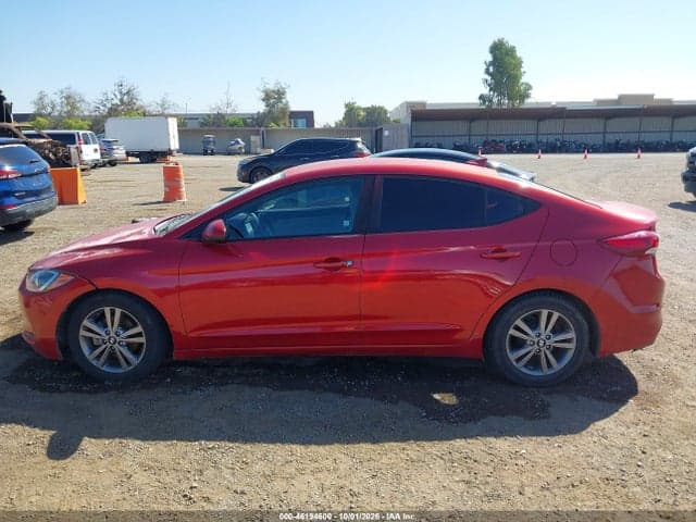 2017 HYUNDAI ELANTRA SE 14