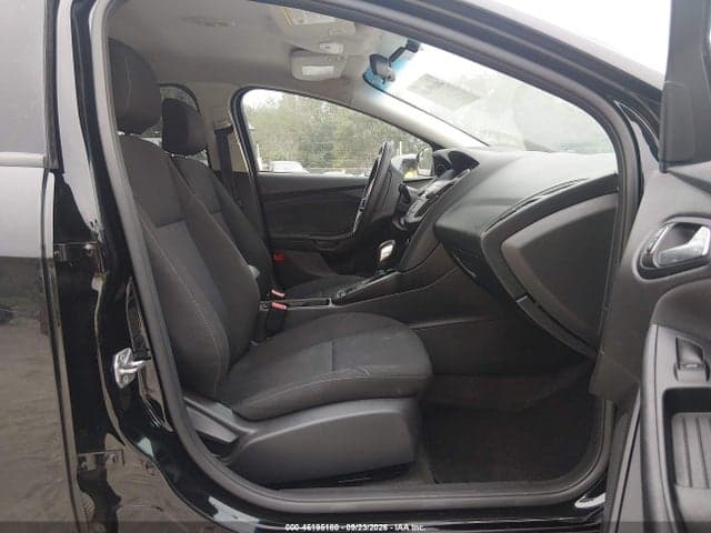 2018 FORD FOCUS SE 5