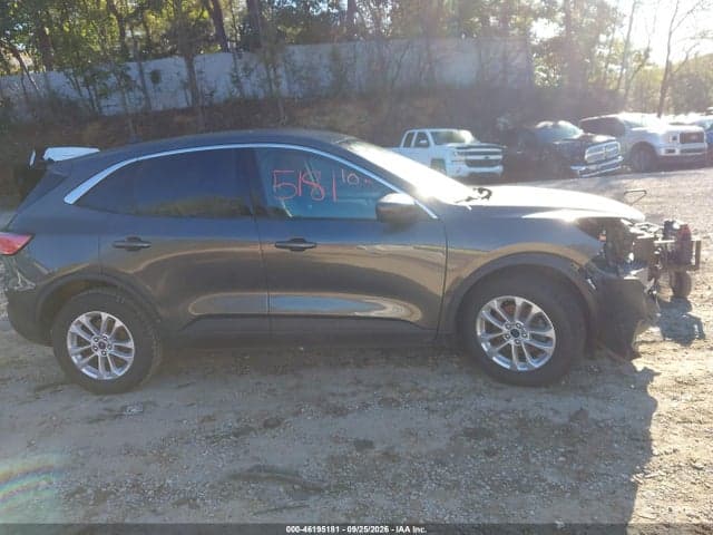 2020 FORD ESCAPE SE 14