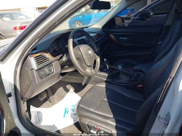2017 BMW 320I 5