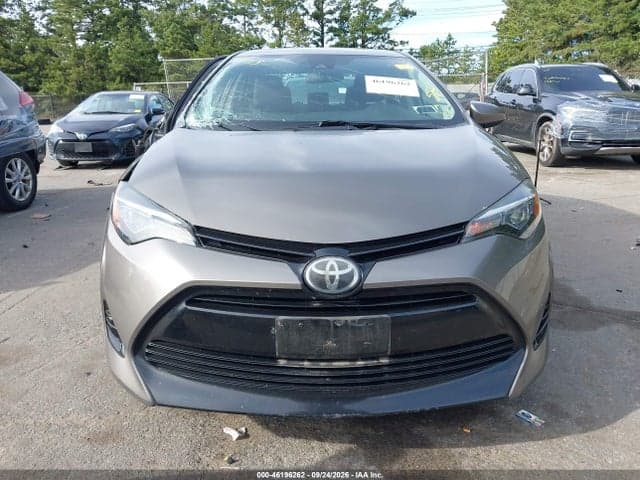 2018 TOYOTA COROLLA LE 12