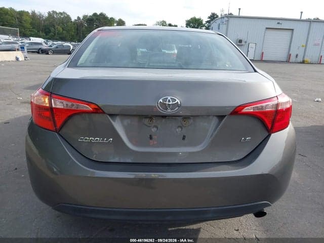 2018 TOYOTA COROLLA LE 16