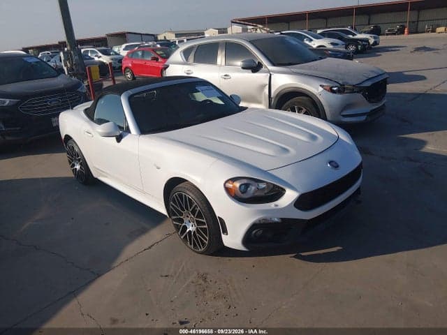 2017 FIAT 124 SPIDER LUSSO
