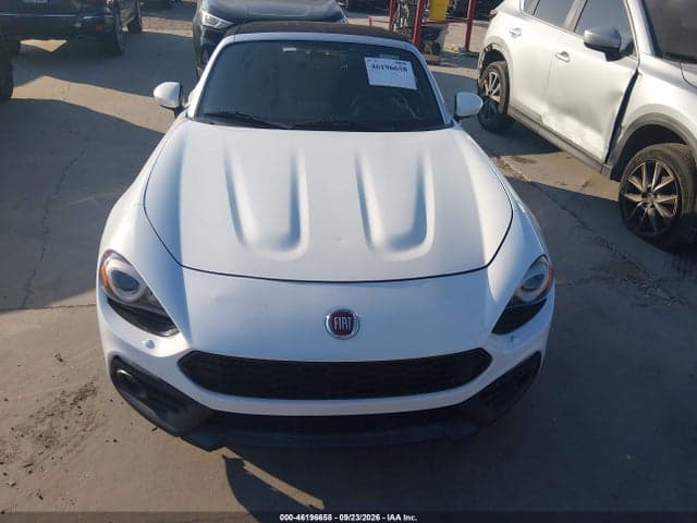 2017 FIAT 124 SPIDER LUSSO 12