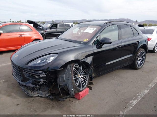 2021 PORSCHE MACAN TURBO 2