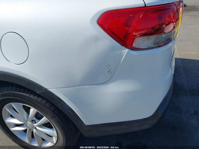 2017 KIA SORENTO 3.3L LX 6