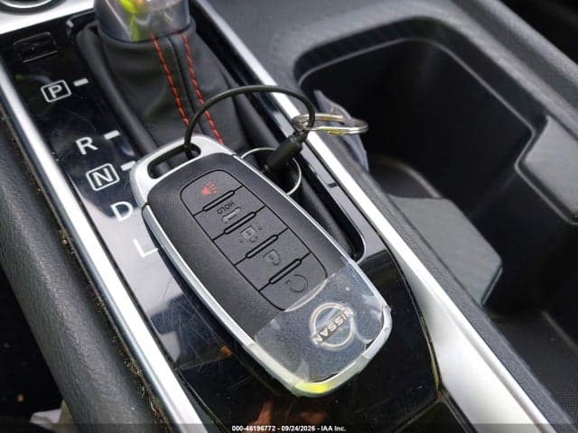 2025 NISSAN SENTRA SR 11