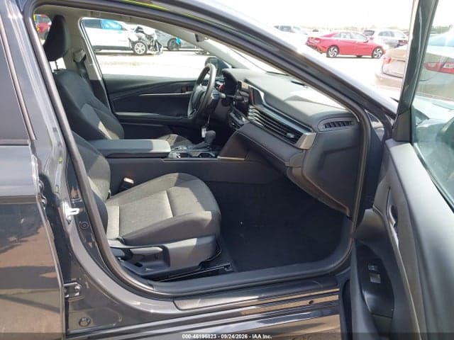 2026 TOYOTA CAMRY LE 5