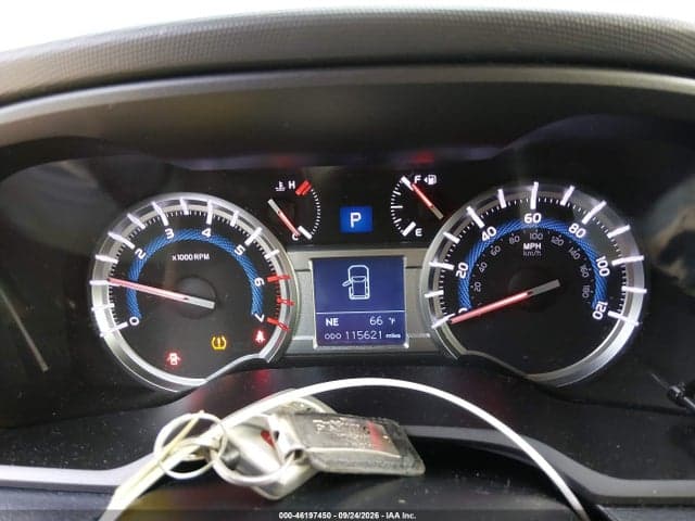 2017 TOYOTA 4RUNNER LIMITED 7
