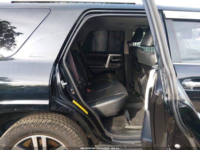 2017 TOYOTA 4RUNNER LIMITED 8