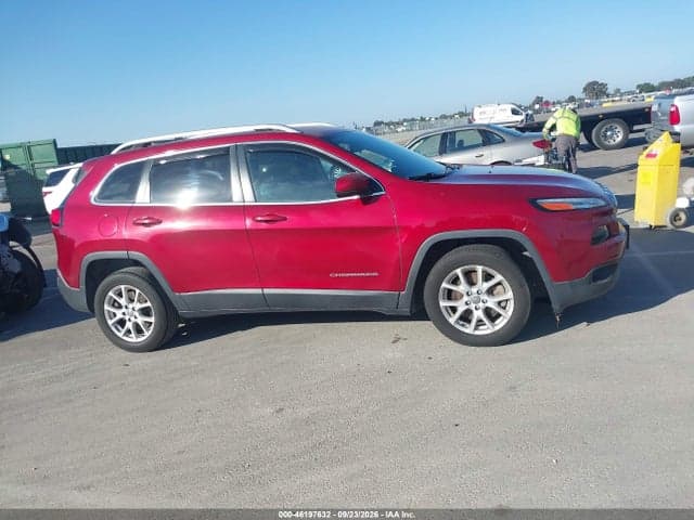 2017 JEEP CHEROKEE LATITUDE FWD 13