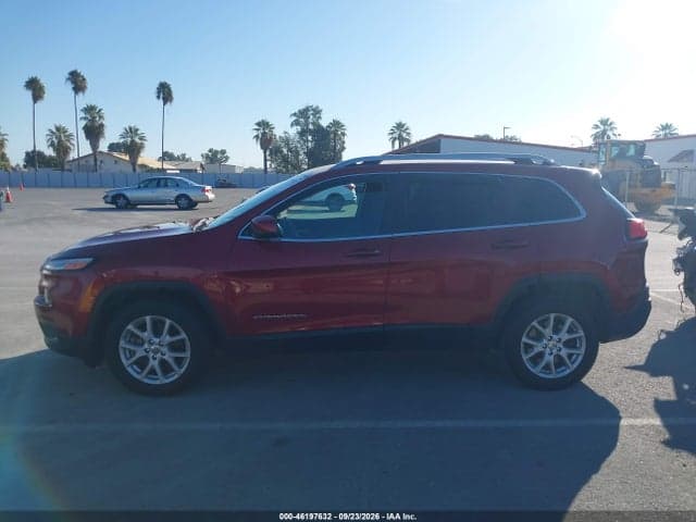 2017 JEEP CHEROKEE LATITUDE FWD 14