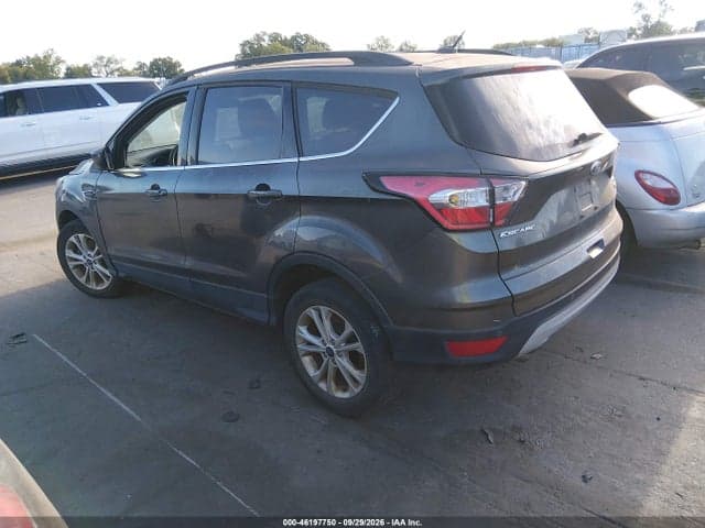 2017 FORD ESCAPE SE 3