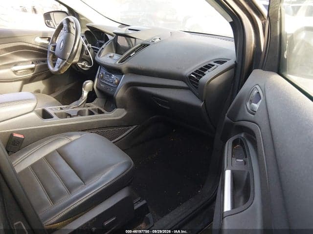 2017 FORD ESCAPE SE 5