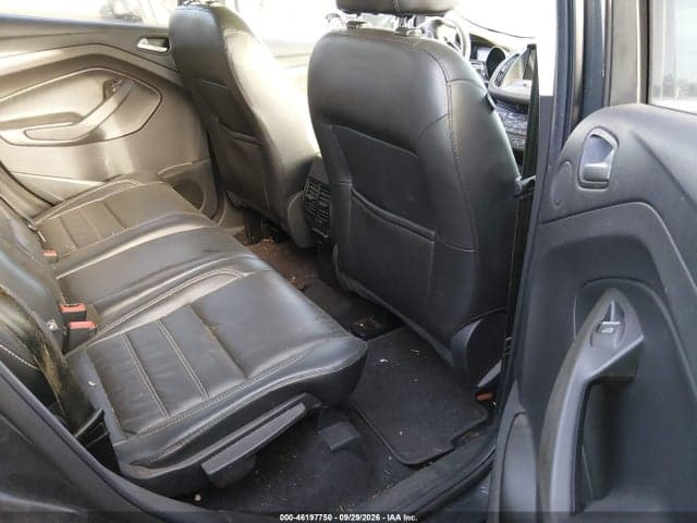 2017 FORD ESCAPE SE 8
