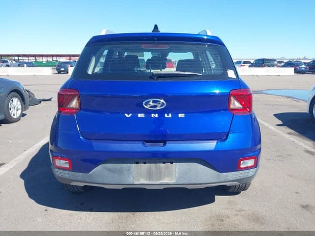 2022 HYUNDAI VENUE SEL 16