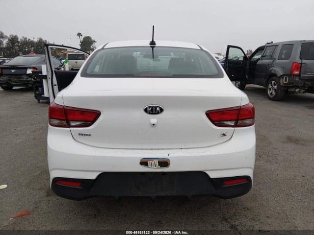 2020 KIA RIO S 16