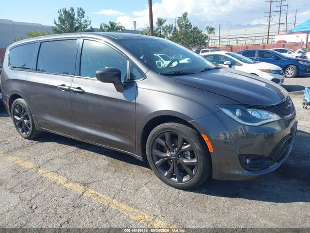 2018 CHRYSLER PACIFICA TOURING PLUS 1
