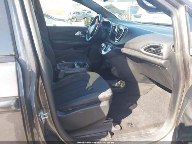 2018 CHRYSLER PACIFICA TOURING PLUS 5