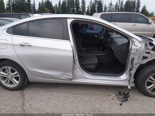 2018 CHEVROLET CRUZE LT AUTO 14