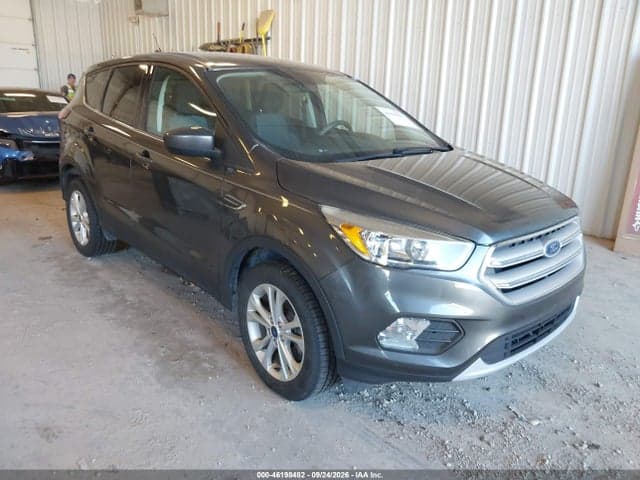 2019 FORD ESCAPE SE 1