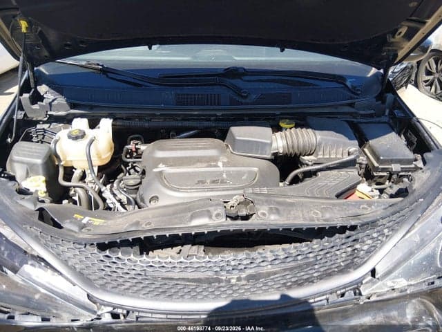 2022 CHRYSLER VOYAGER LX 10